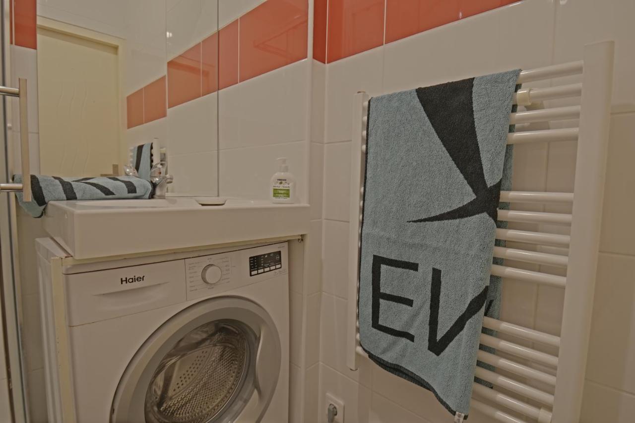 Appartement Esprit Loft Coeur Monplaisir Lyon Exteriör bild